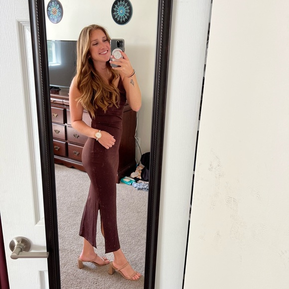 Meet your Posher, Courtney - Picture 3 of 7